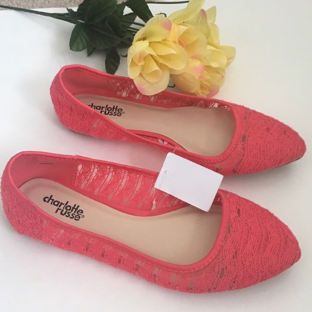 CHARLOTTE RUSSE PINK LACE FLATS BRAND NEW WITH TAGS US 6